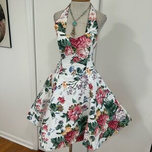 BEAUTIFUL!!! Vintage Cabbage Rose Floral Sexy Retro Pin Up Halter Party Dress